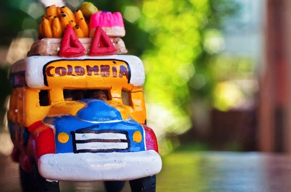 Santos y Diablitos (Colombia decide) / H+D