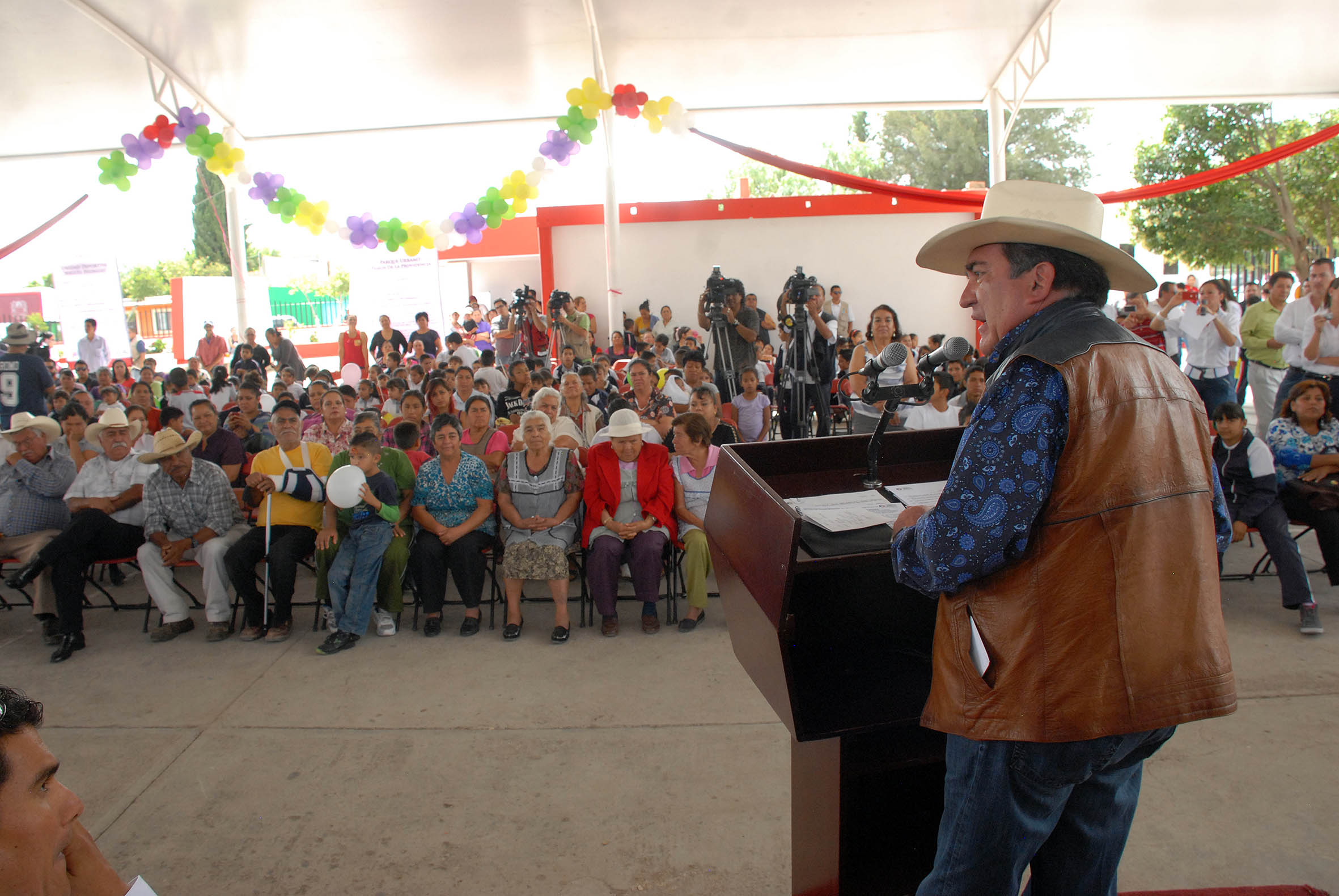 Tengo un partido y me debo a él: Lozano de la Torre