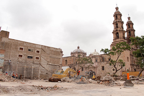 Gobierno del Estado pretende expropiar finca contigua al Teatro Morelos
