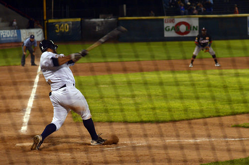 Cae Rieleros en el primero de la serie ante Vaqueros Laguna