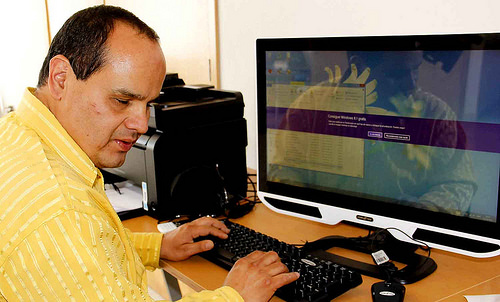 Existe rezago en el arribo de libros para personas con discapacidad visual