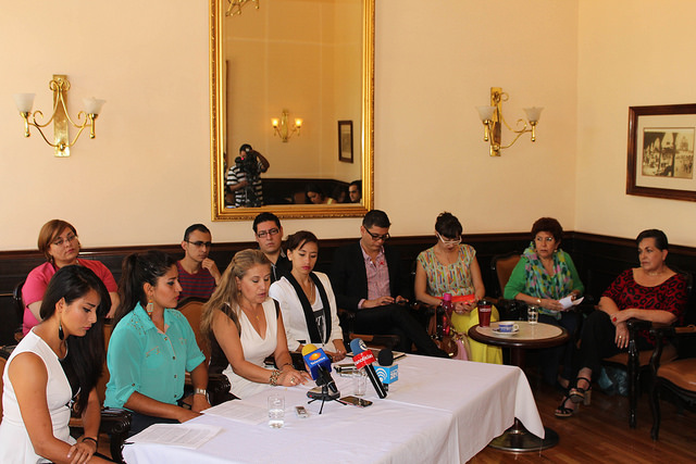 Exigen asociaciones civiles retirar como requisito para contraer matrimonio la prueba de VIH