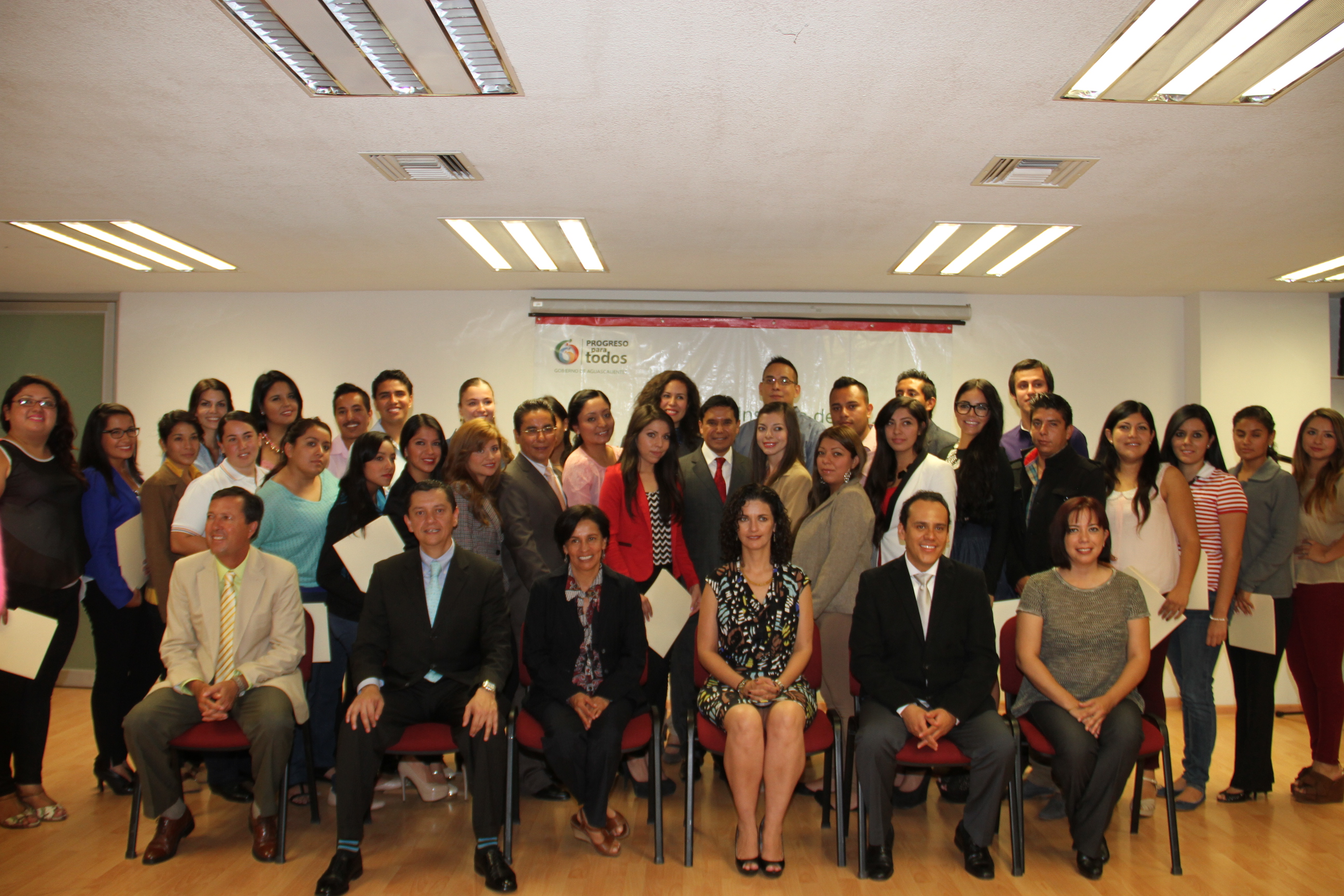 42 nuevos maestros se incorporan al sistema educativo estatal