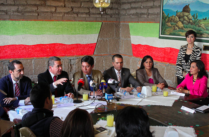 Universidades aceptan carencias en materia de vinculación con el sector productivo del estado