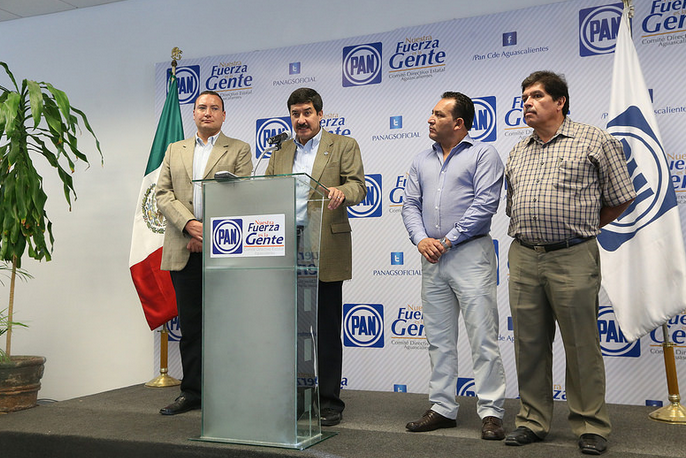 Legisladores promoverán ley de amnistía para autodefensas