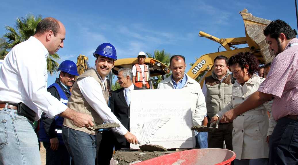 Comienzan construcción de teatro al aire libre en la delegación Morelos