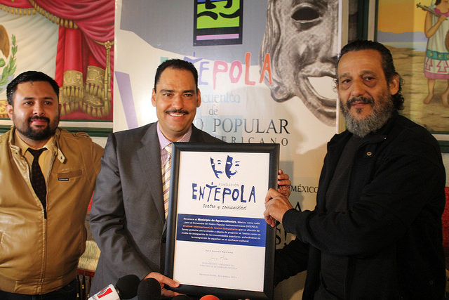 Acerca Entepola obras de teatro con contenido humano a las comunidades