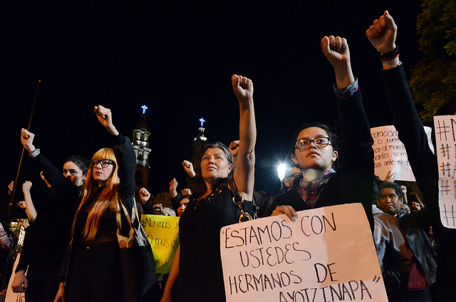 Miles se manifestaron gritando ¡Fuera Peña! en jornada de Acción Global por Ayotzinapa