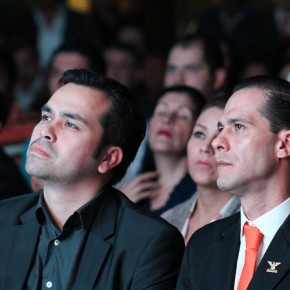 15784252255_afd7969ede_z