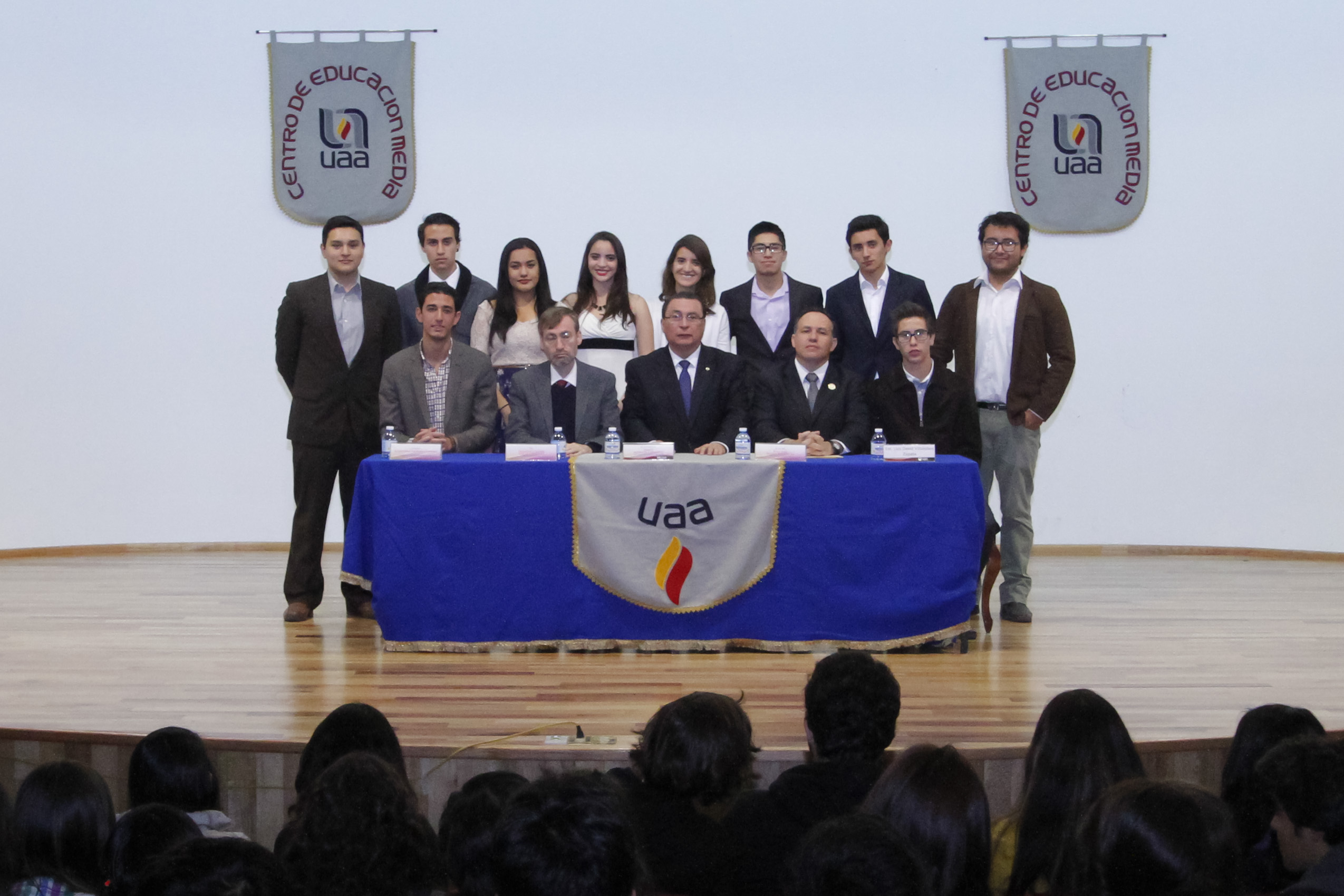 Toma protesta la mesa directiva de la Sociedad de Alumnos del CEM UAA