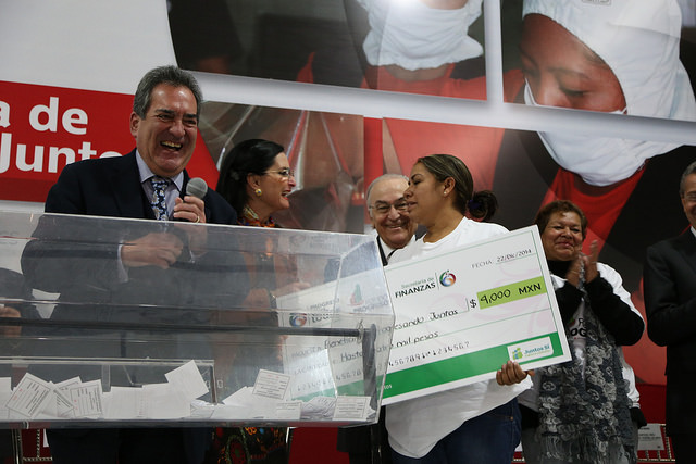 Entregan créditos a 70 nuevos beneficiarios de Progresando Juntos