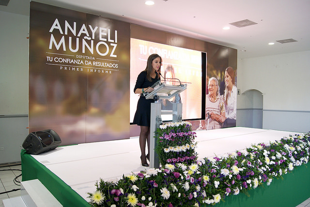Presenta Anayeli Muñoz Moreno su primer informe de actividades