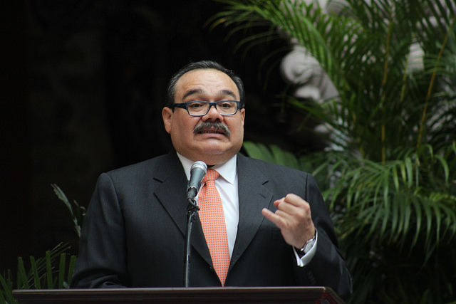 Gobierno Federal suple debilidad de los estados