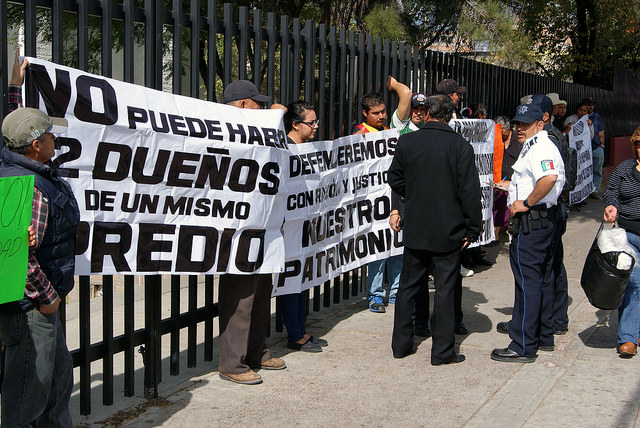 Se les agota la paciencia a vecinos de Sandovales