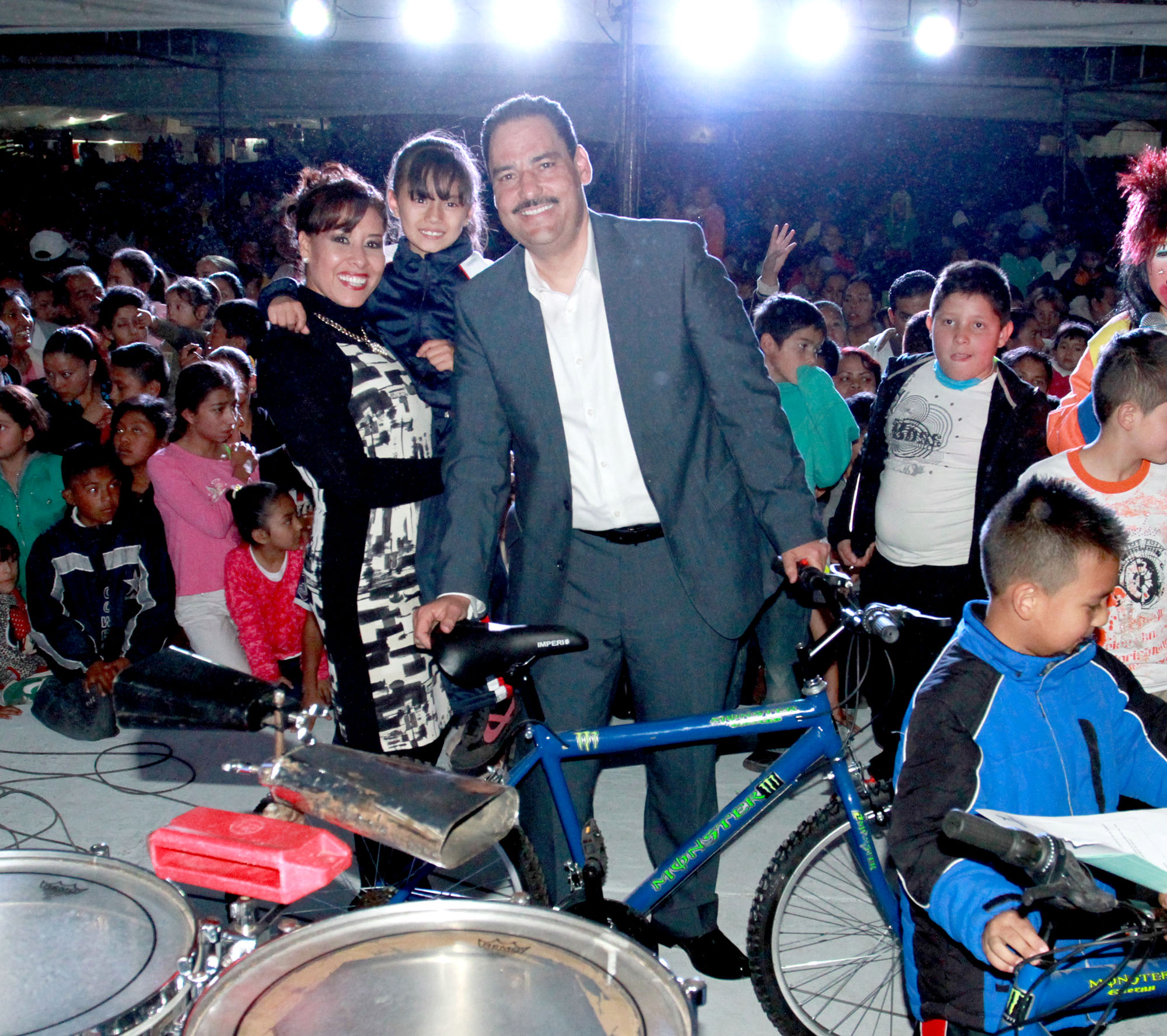 Realiza alcalde capitalino gira navideña por las delegaciones urbanas