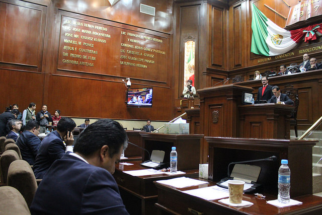 Rechazan transmitir sesiones del Congreso por el canal oficial