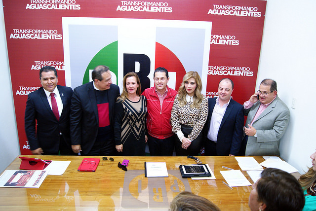 Se registran seis priistas para disputar en contienda interna por Distritos I y II