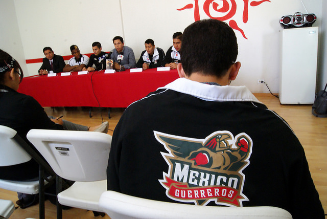 Jóvenes púgiles avanzan en el terreno profesional  