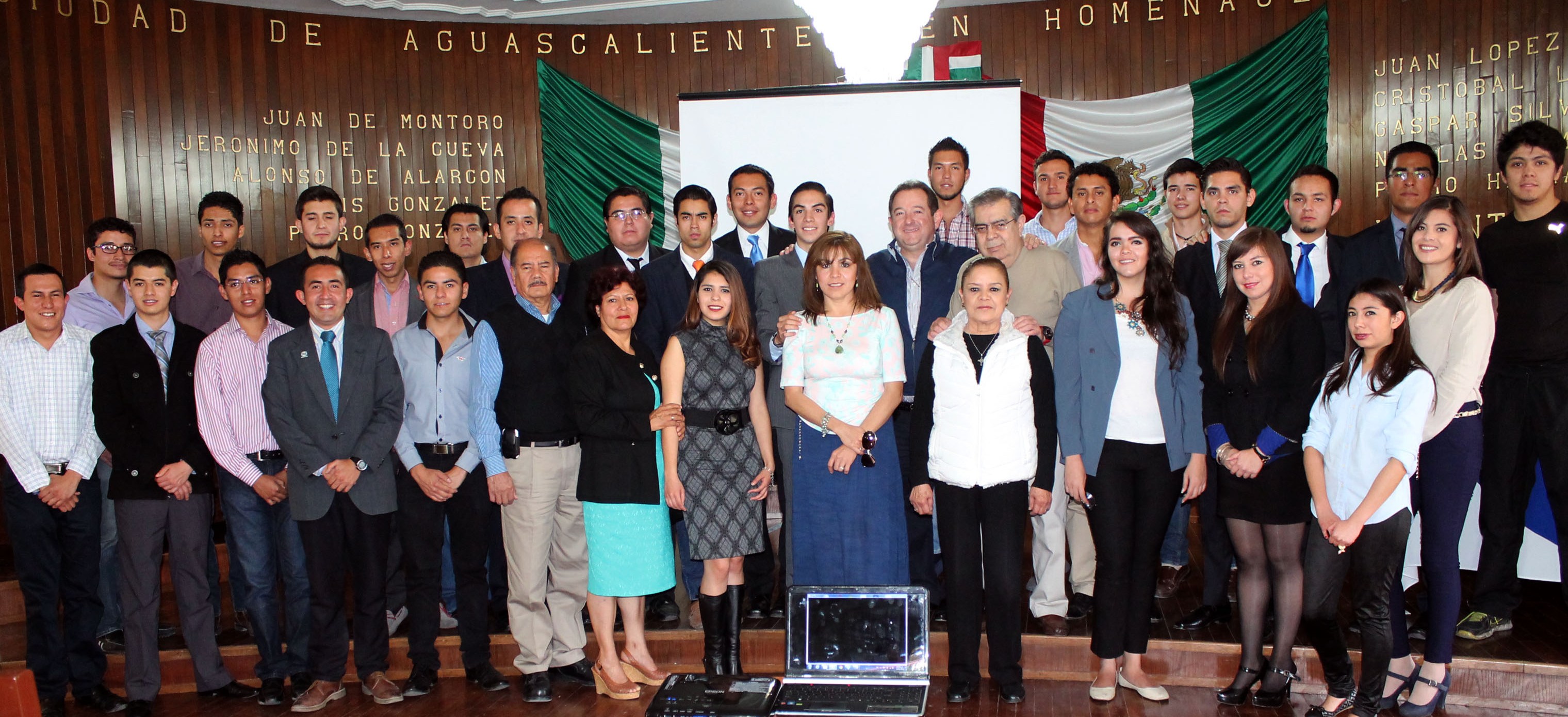 Presentan Primer Informe de Actividades del Cabildo Joven