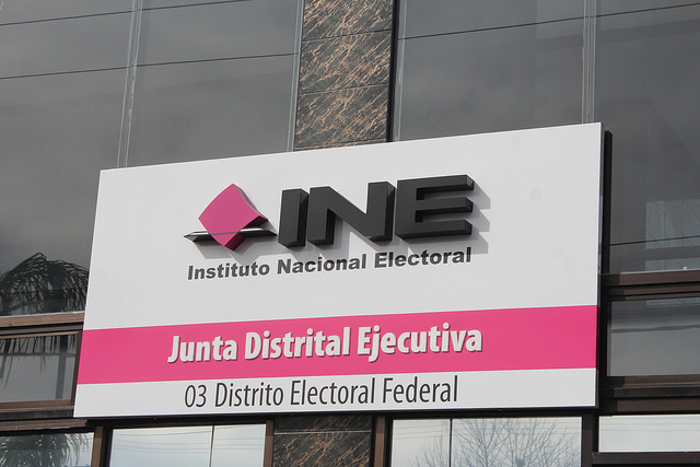 INE realiza primer insaculación para selección de funcionarios de casilla