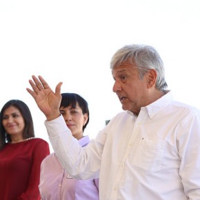 16575999975_aff0659f2e_z