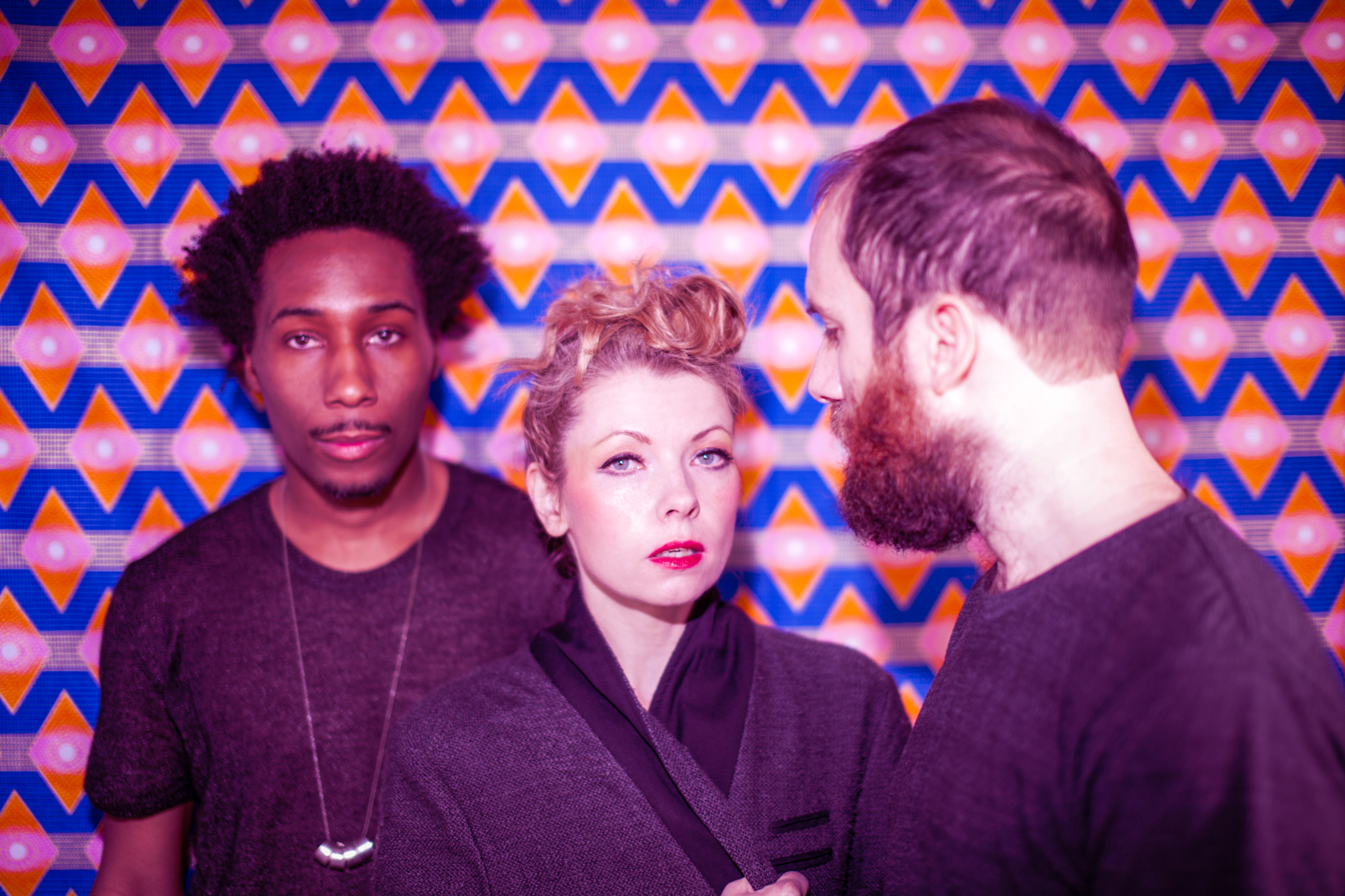 /AUTONOMÍA 109: Frikiplazas, We Have Band, Linklater