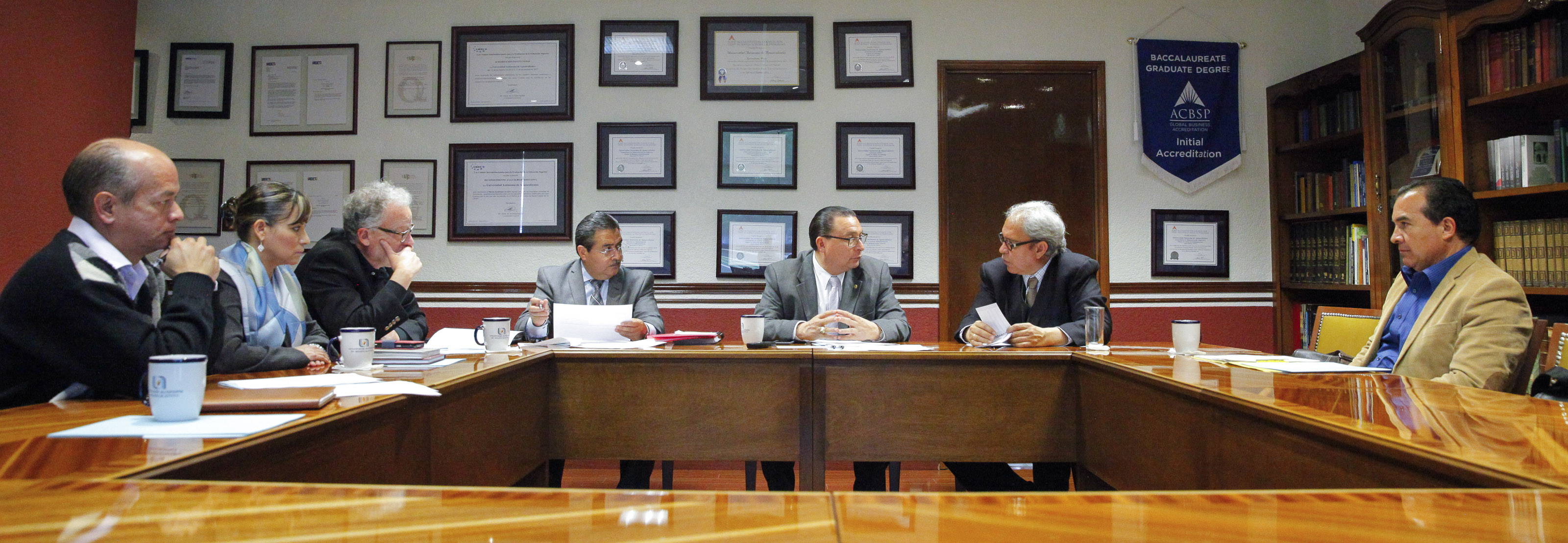 Establecerá la UAA convenios con universidades de California