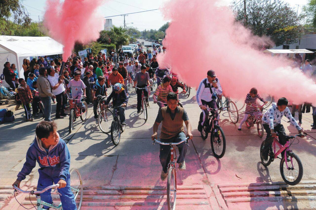 Celebran a mujeres con rodada en delegación Pocitos