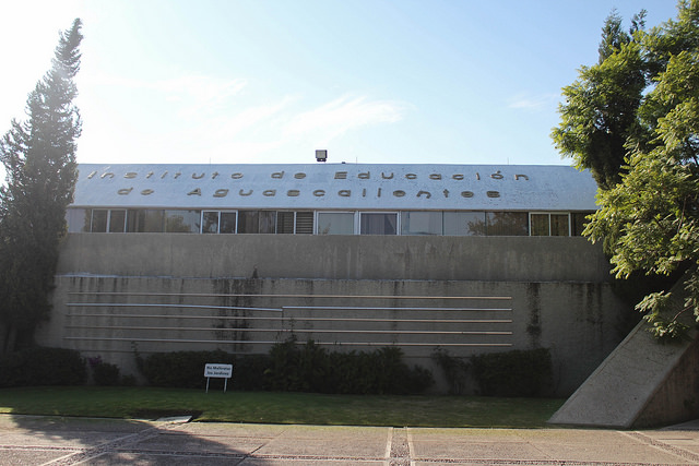 Promueven crear Instituto de Crédito Educativo y Becas de Aguascalientes