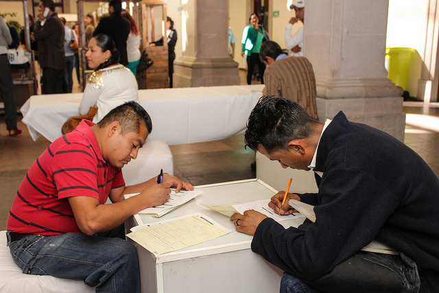 Se ofertaron más de mil fuentes laborales en la Feria del Empleo Municipal