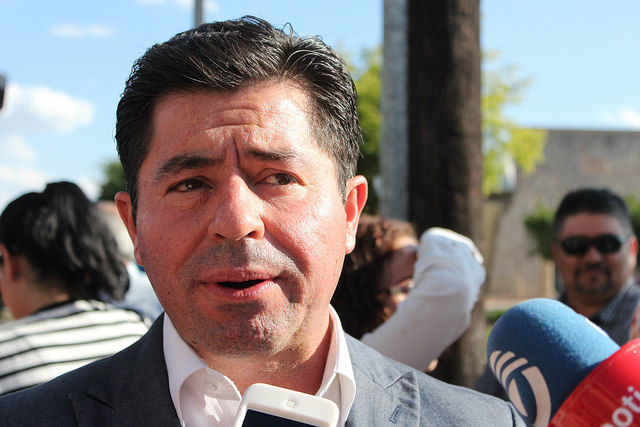 Se compromete Jorge López Martín a participar en la campaña Candidato Transparente