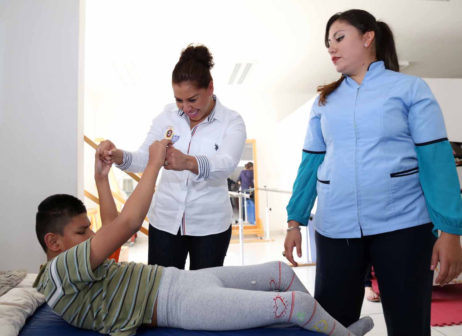 Prioriza administración municipal la atención a los grupos sociales vulnerables