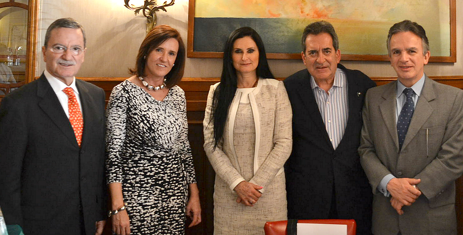 Concluye gira del gobernador por Italia