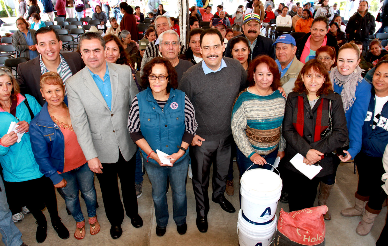 Anuncian proyecto de construcción en 2015 de mil cuartos adicionales