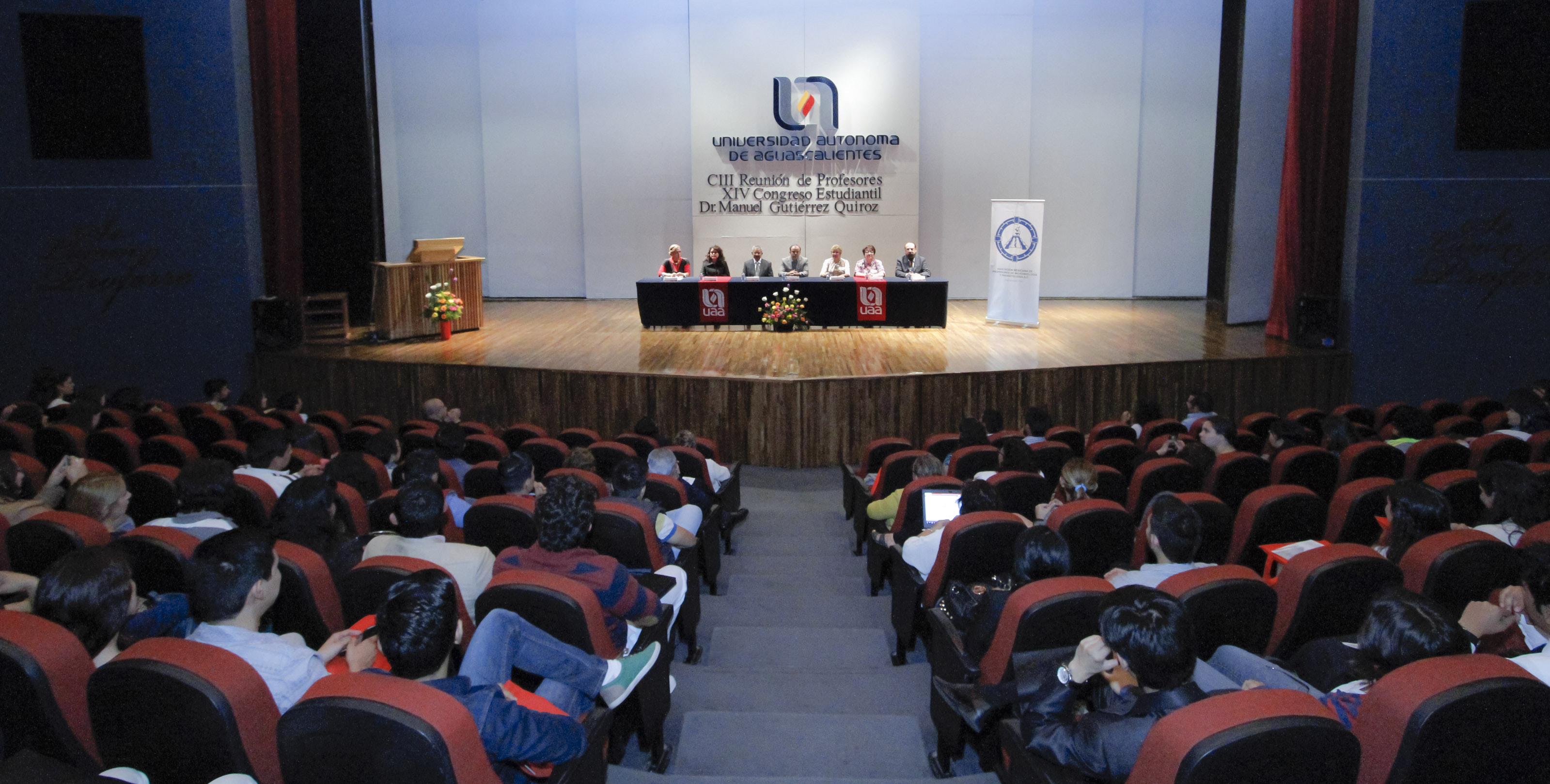 Un promedio de 40 profesores ingresa a la UAA cada semestre