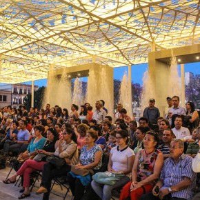 16596454734_f449707527_z