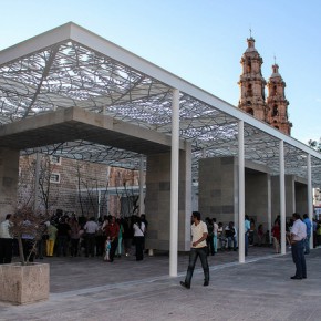 17031366200_58512f77e9_z