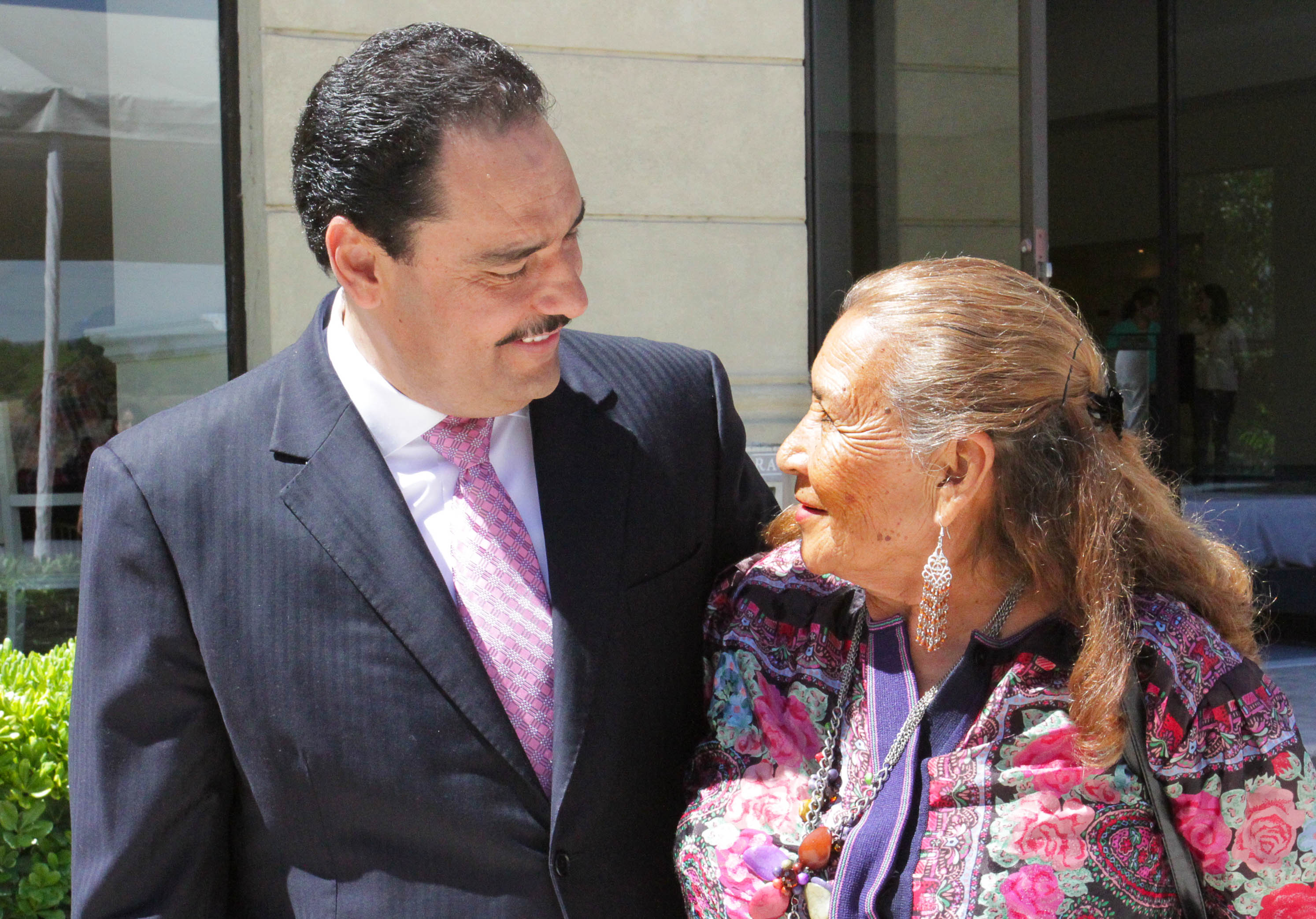 Reconoce gobierno municipal el esfuerzo de servidoras públicas por ser madres