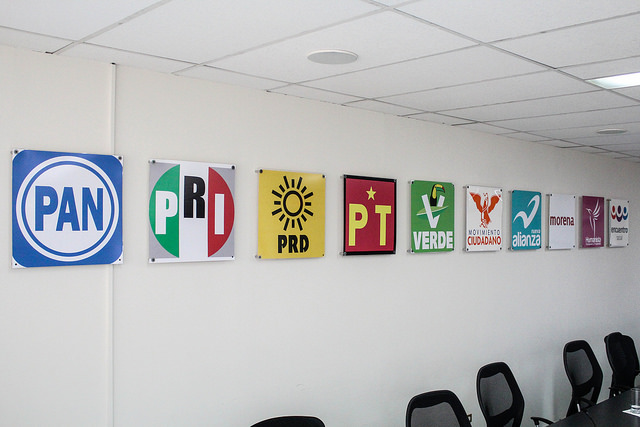 Los candidatos que se resistieron a transparentar sus currículos ante el INE