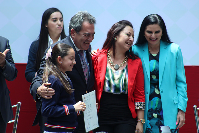 Serán incorporados 400 maestros de inglés