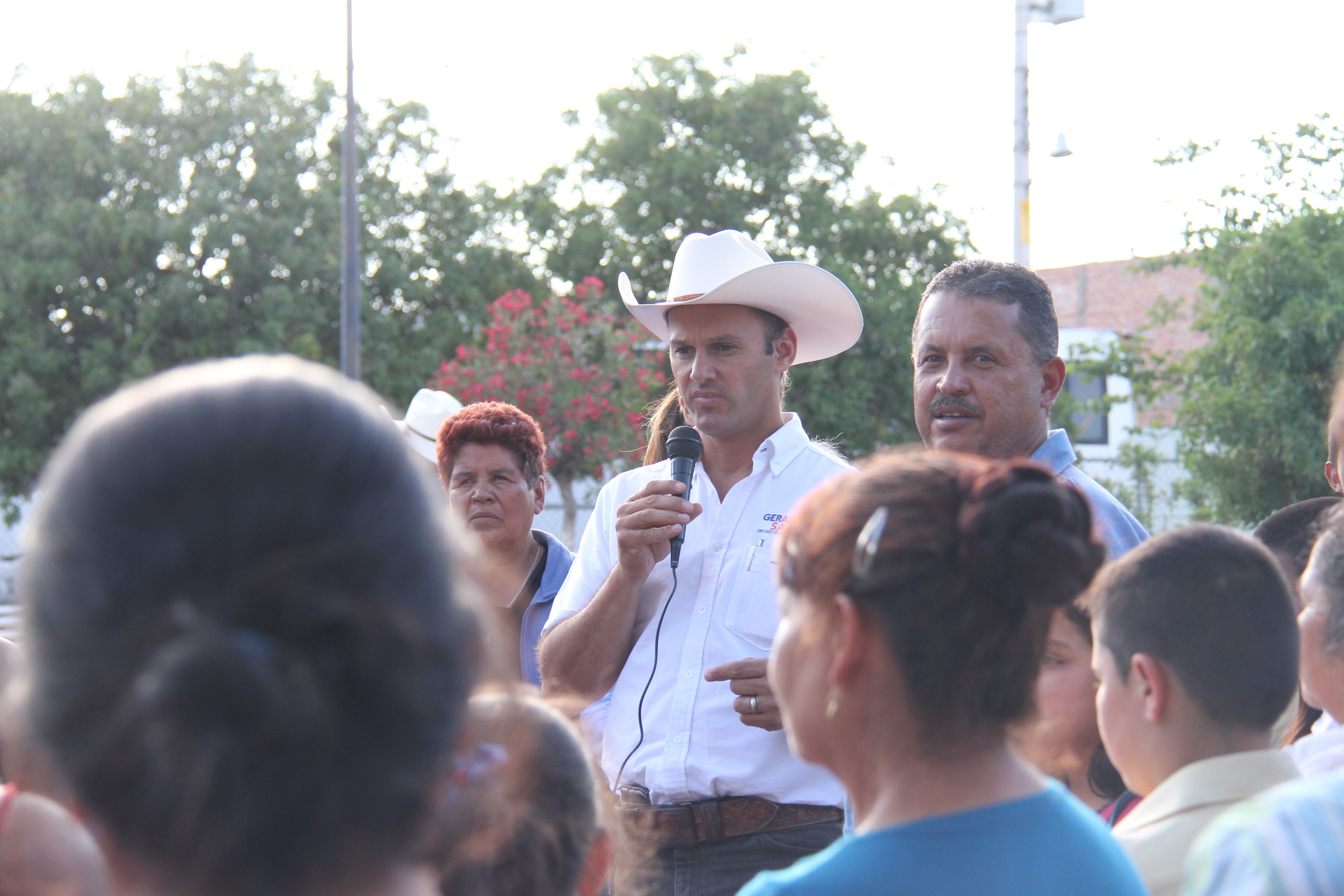 Salas instalará casas de gestión en todos los municipios