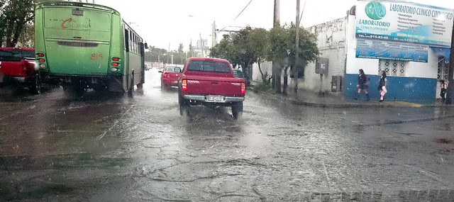 Por lluvias, aumenta demanda en talleres mecánicos en un 50%