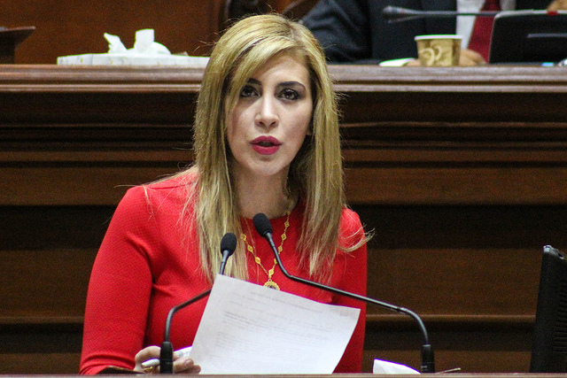 Modifican causales para pérdida y suspensión de patria potestad