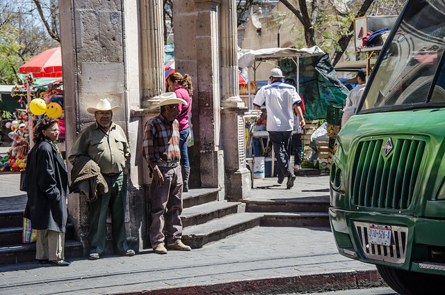 Proponen iniciativa popular para participar en temas de transporte público