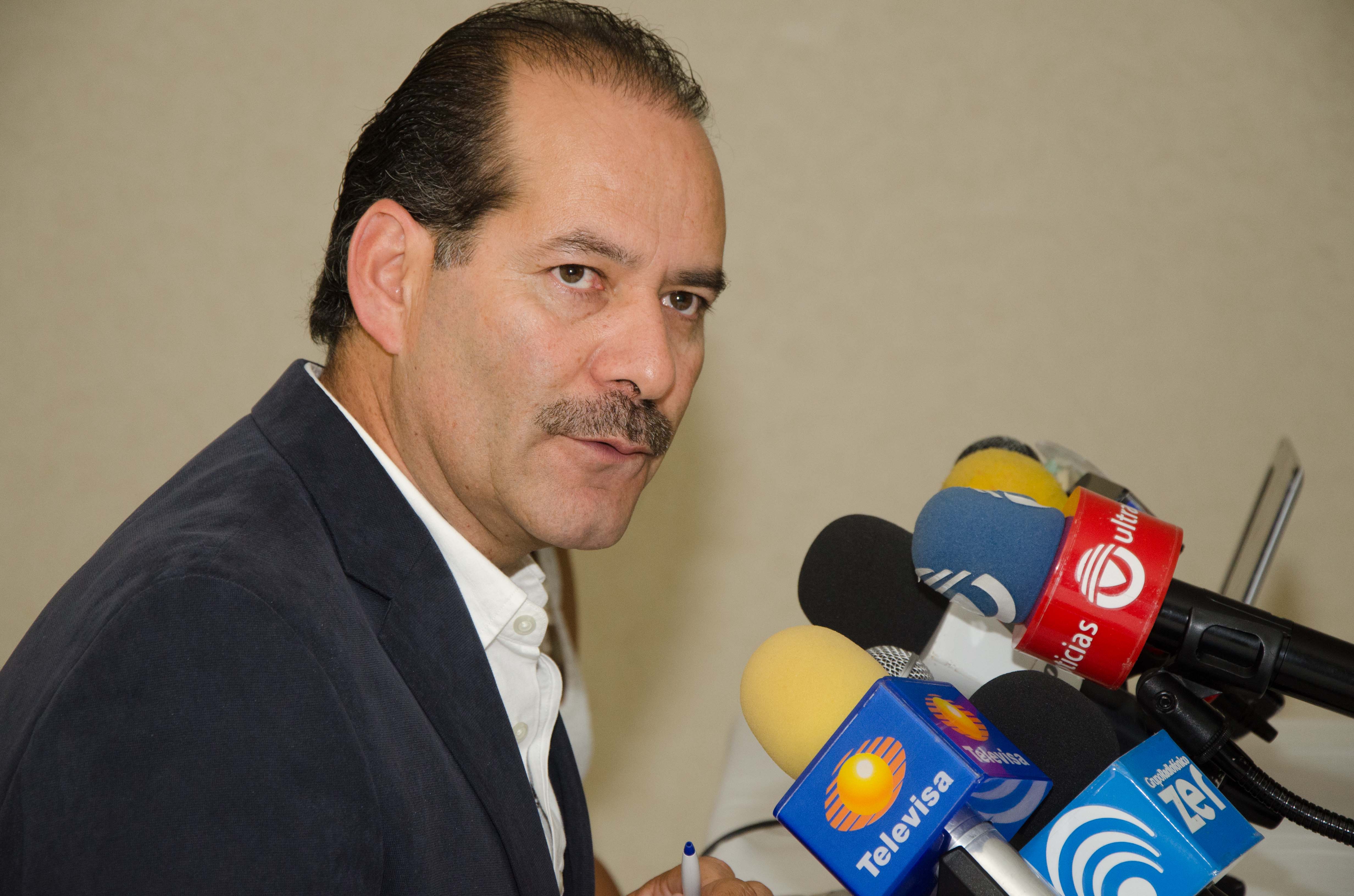 Senado y Cámara de Diputados no han recibido iniciativas para privatizar los servicios de salud