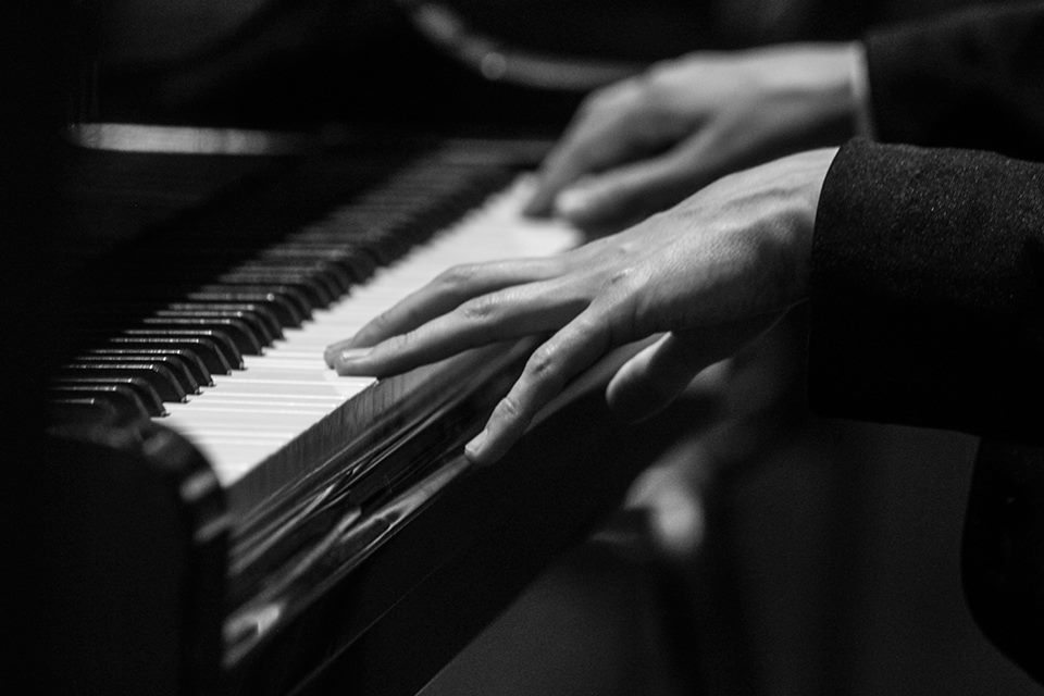 Digna ejecución de la suite para ballet Petrouchka de Igor Stravinski