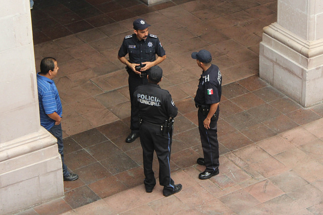 Dan de baja a dos elementos de Seguridad Pública Municipal