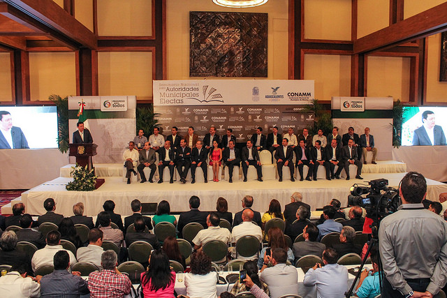 Pide Segob a los alcaldes entrantes no quejarse y trabajar desde el inicio  