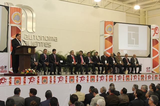 Prepara Colegio cambios en la concepción de la ingeniería civil mexicana  