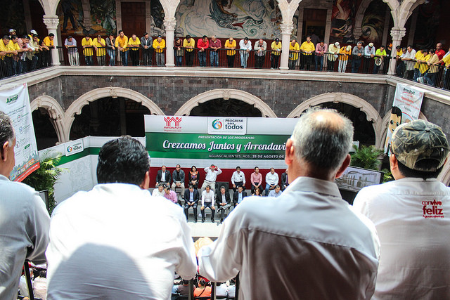 Asegura Infonavit que el año terminará a buen ritmo pese al mal estado de la economía